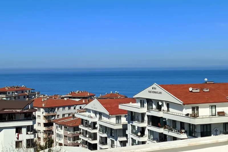 Duplex-Penthouse in Çınarcık, Blick auf das Marmarameer